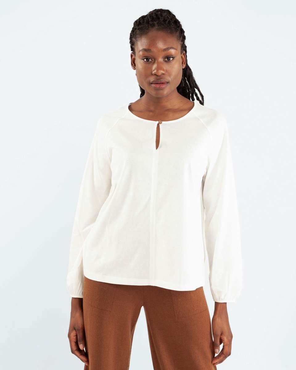 White blouse 2x top